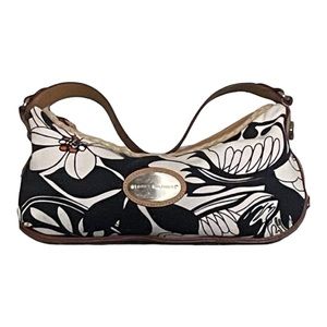 NWT Tommy Hilfiger Pocketbook